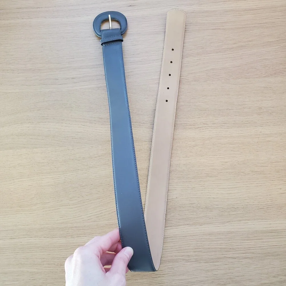 Vintage 80's Valerie Bared Gray Leather Belt